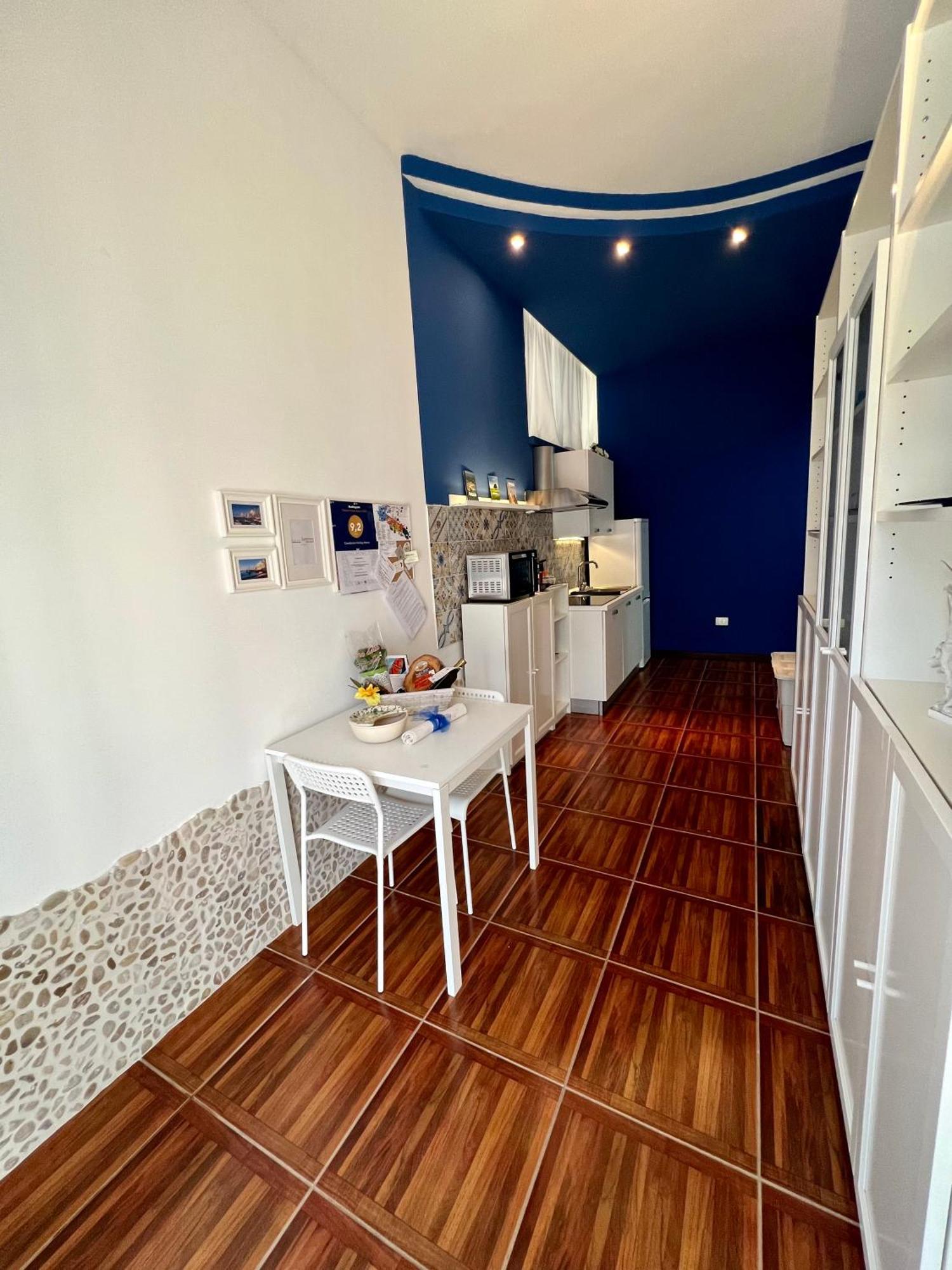 Casadamare Holiday Home Giovinazzo Exteriör bild